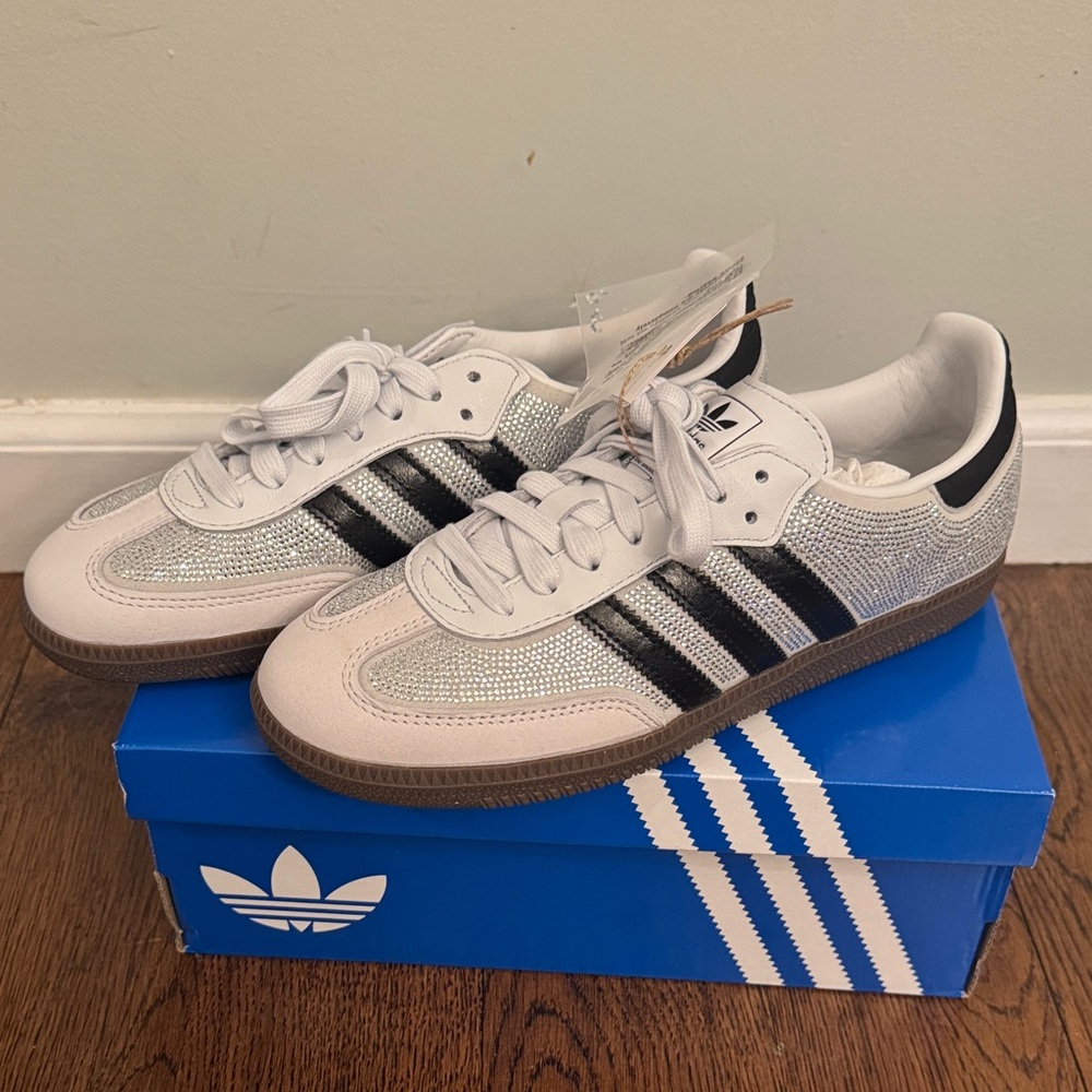 Adidas White and Black Classic Sneakers